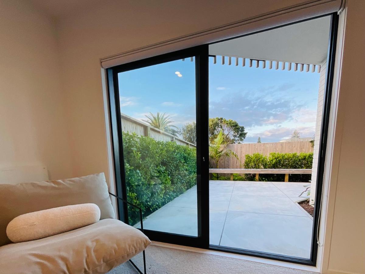 Deluxe Downtown Mount Maunganui Villa Exteriör bild