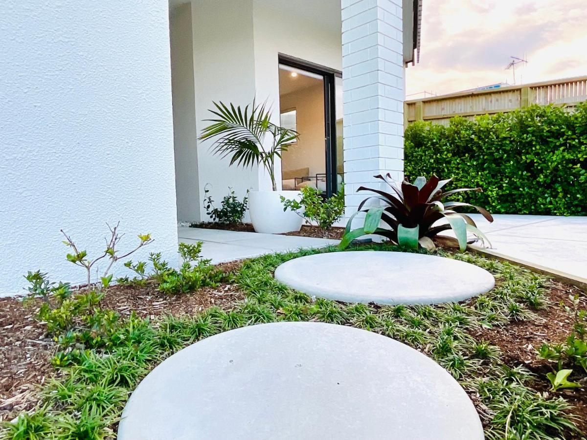 Deluxe Downtown Mount Maunganui Villa Exteriör bild